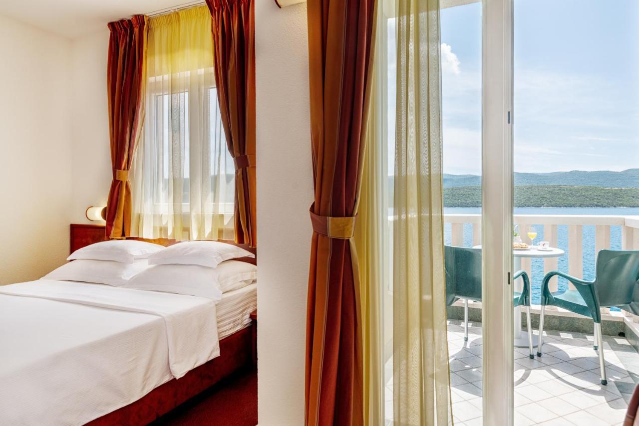 Hotel Posejdon Неум Экстерьер фото